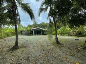 Pavones Costa Rica home exterior tropical garden