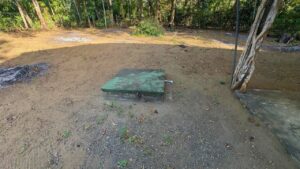 Pavones lot with utilities installed water well electricity