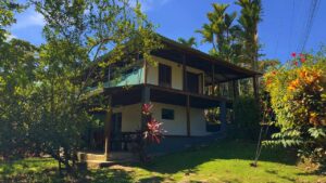 house for sale in Pavones Costa Rica ocean view La Hierba